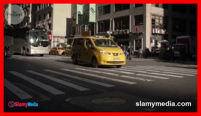 Scene 5 from How Gasoline Is Made - And Why Premium Is a Waste for Most Cars