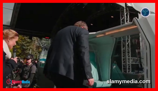 Scene 2 from Smart City Technologies Changing Urban Life!