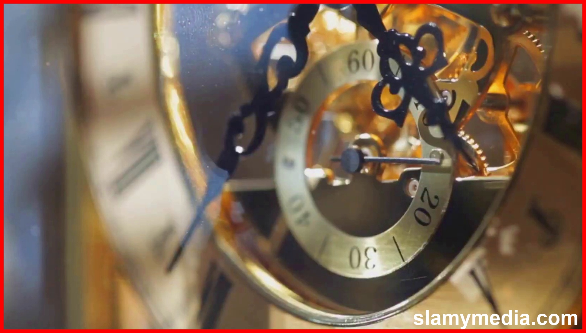 រូបភាពទាក់ទងនឹង Timeless Tales: How Old Clocks Shaped America's Future (1)