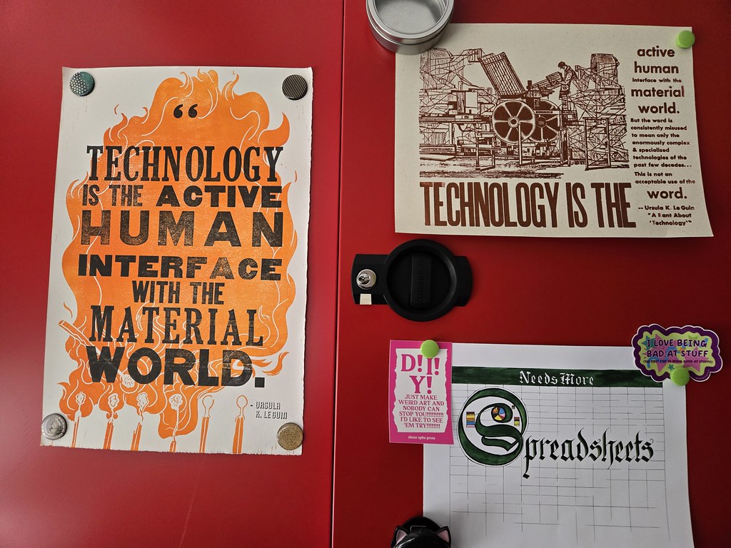 Douglas Adams on the English–American cultural divide over "heroes"