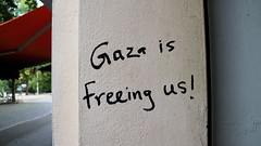 You can now reserve a hotel room on the Moon for $250,000 detail 2